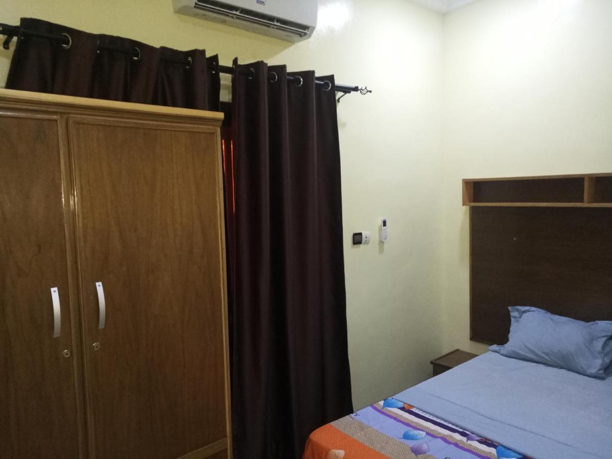 Residence Lynda Prestige Уагадугу Екстериор снимка